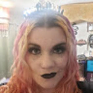 Meet your Posher, Kellie